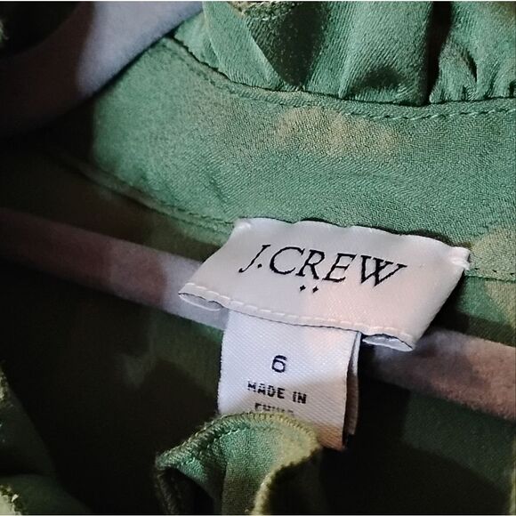 Used J Crew Sleeveless Blouse - Picture 2 of 4